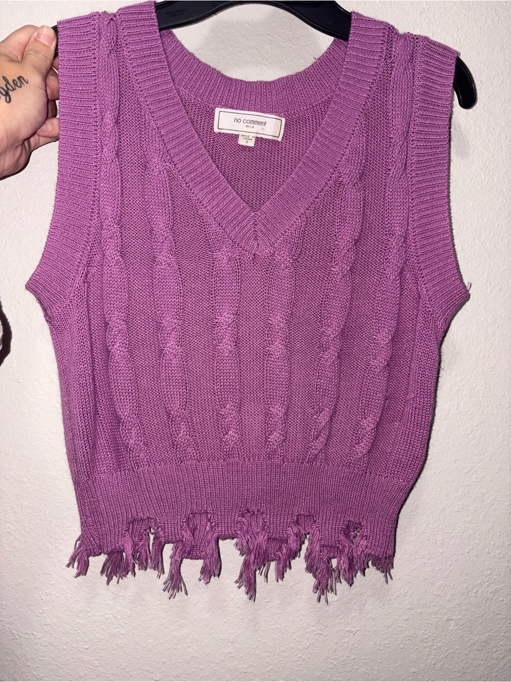 No Comment Distressed Cable-Knit Sleeveless Sweater Vest in Purple